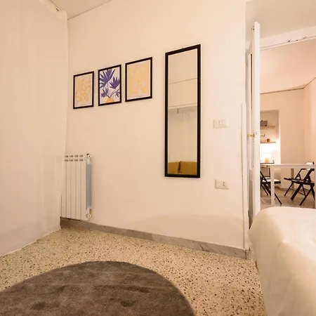 Piazza Gesu E Maria 4 Appartamento *